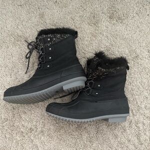 Khombu Black Snow Boots